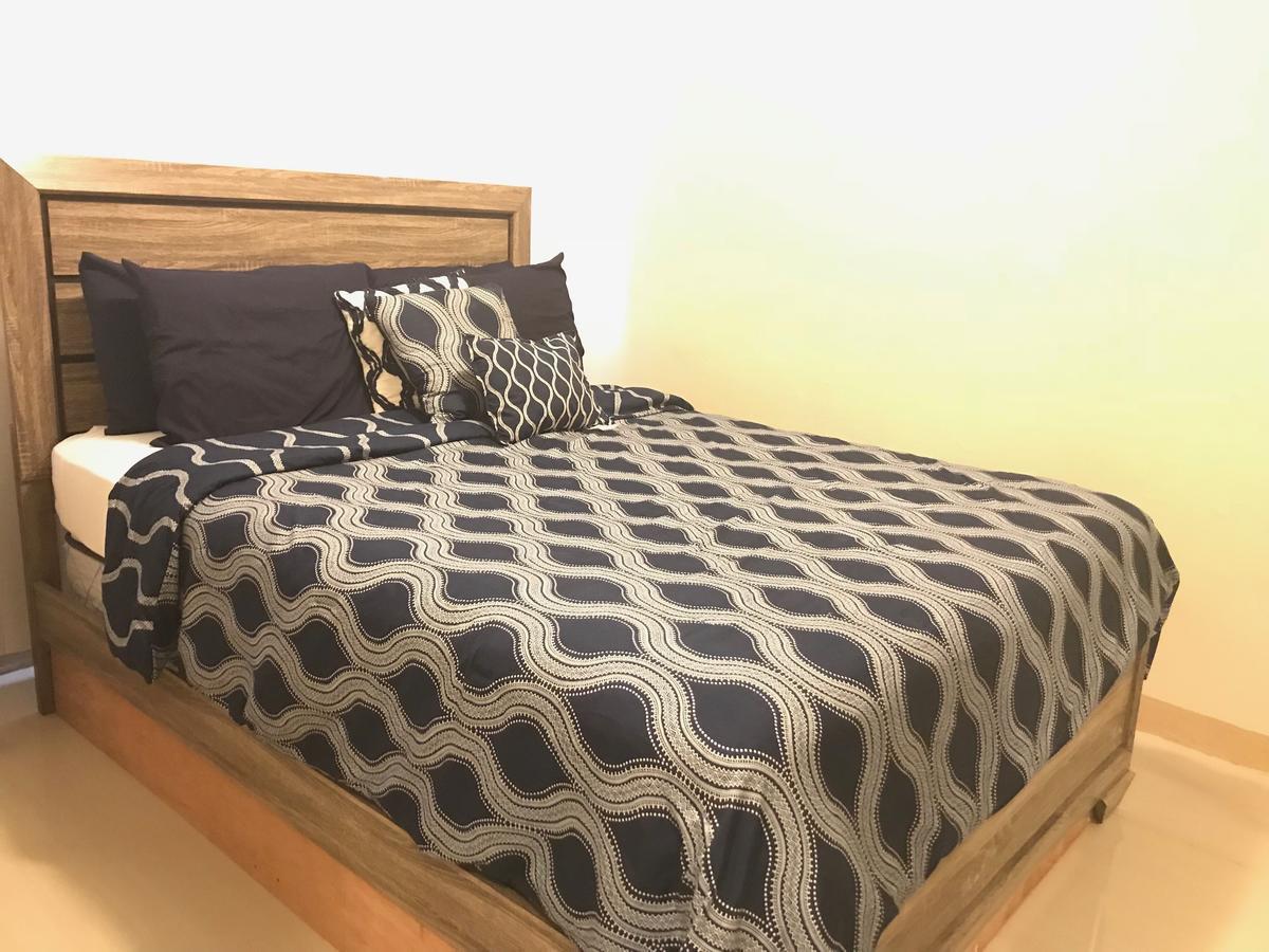1 Bedroom / 1 Bath . Private Apt. Free Wifi, Interent & Parking Sinajana Zewnętrze zdjęcie